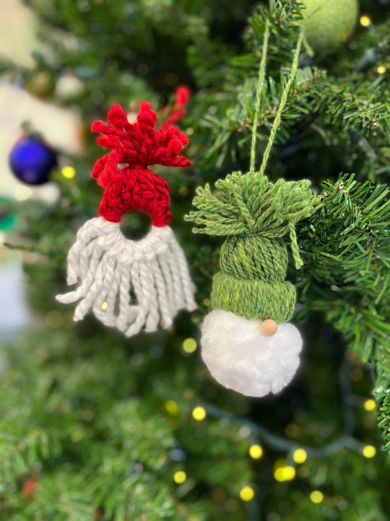 christmas yarn ornament craft